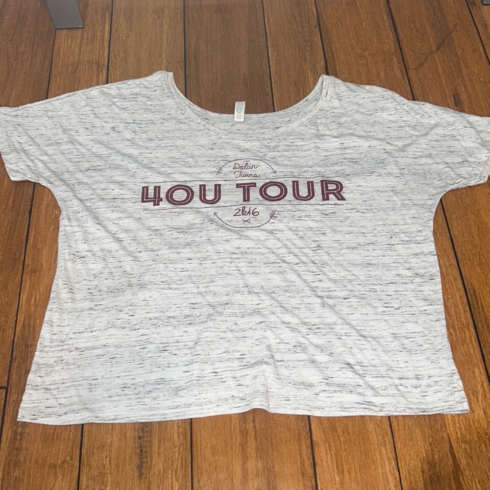 “4OU TOUR” Dolan Twins feathered grey tshirt